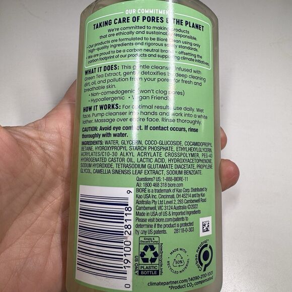 Biore Clean Detox Face Cleanser - Green Tea Extract - 6.77 fl oz - Picture 4 of 5